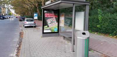 campagne bij bushokje