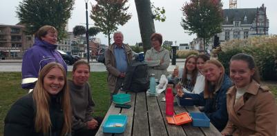 scholieren tijdens de lunch